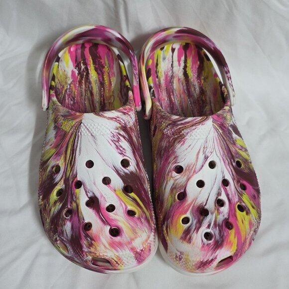 Crocs Clogs Unisex Size 9 Mens 11 Womens Pink Classic Marbled Tie Dye 206867 EUC - Picture 1 of 13